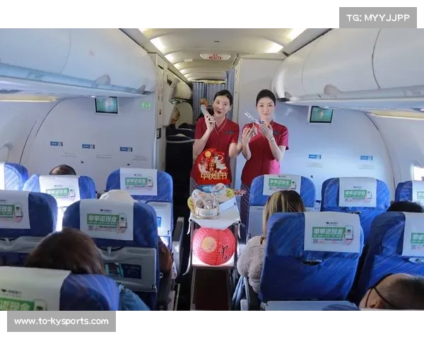 乒乓球主题航班启航空乘服装与餐食定制设计展现体育与旅行完美融合